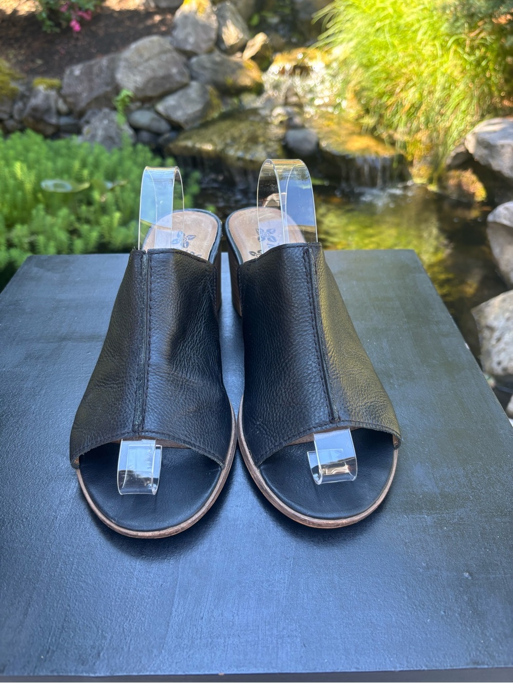 Tara M Imara Sandals SZ 11 - Picture 4 of 11